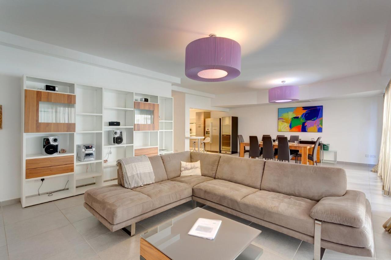 Seaview Apartment In Fort Cambridge, สลีมา ภายนอก รูปภาพ